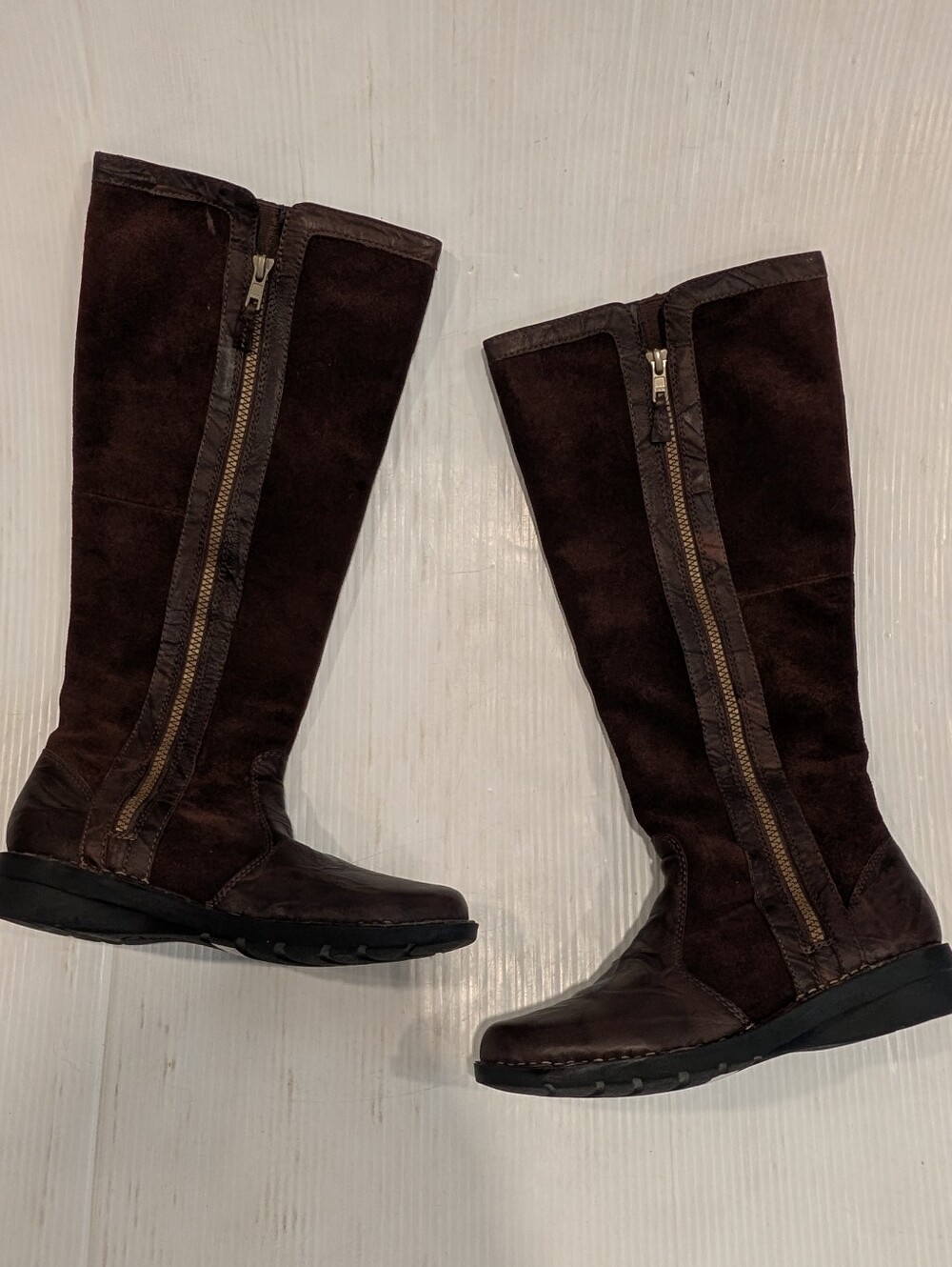 CLARKS Women's Dark Brown Suede Knee High Boots Size 7